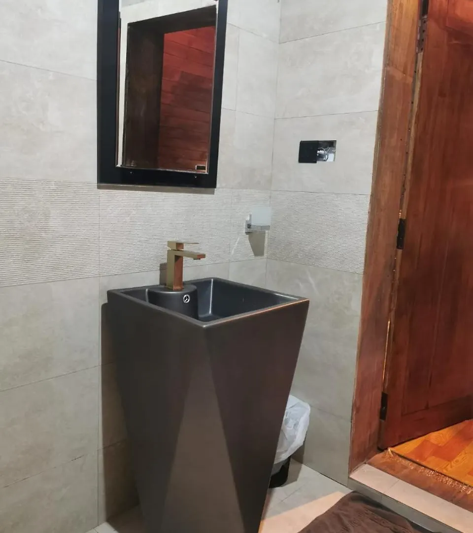 Guest house Heaven Habarana Hotel