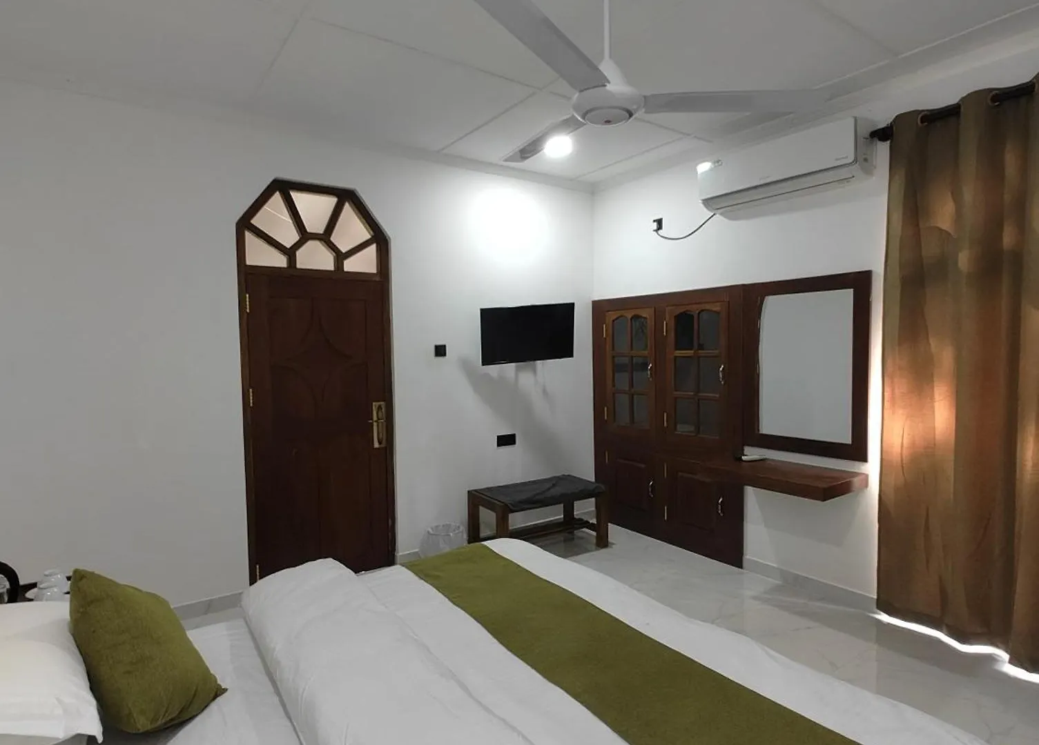 Heaven Habarana Hotel